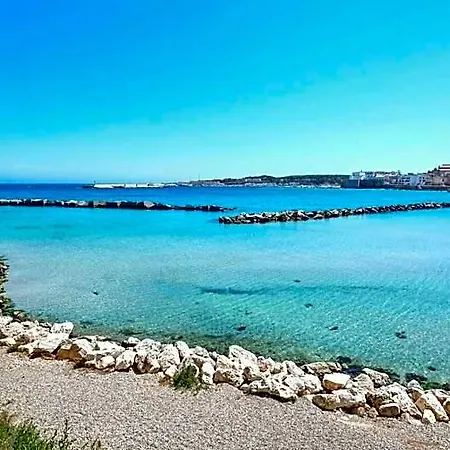 Holiday home Near The And The Center Of - Eleonora 5 Places *