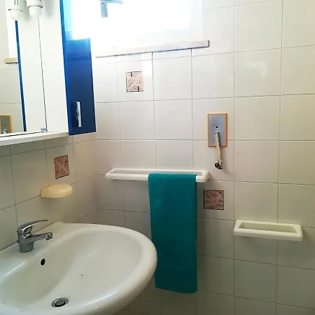 Near The And The Center Of - Eleonora 5 Places Prázdninový dům Otranto