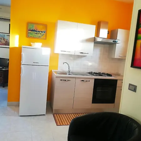 Near The And The Center Of - Eleonora 5 Places Prázdninový dům *