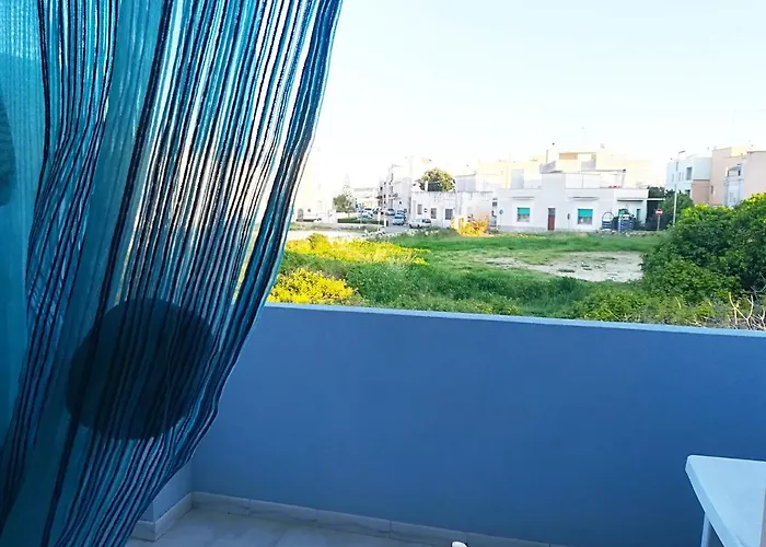 Near The And The Center Of - Eleonora 5 Places Otranto